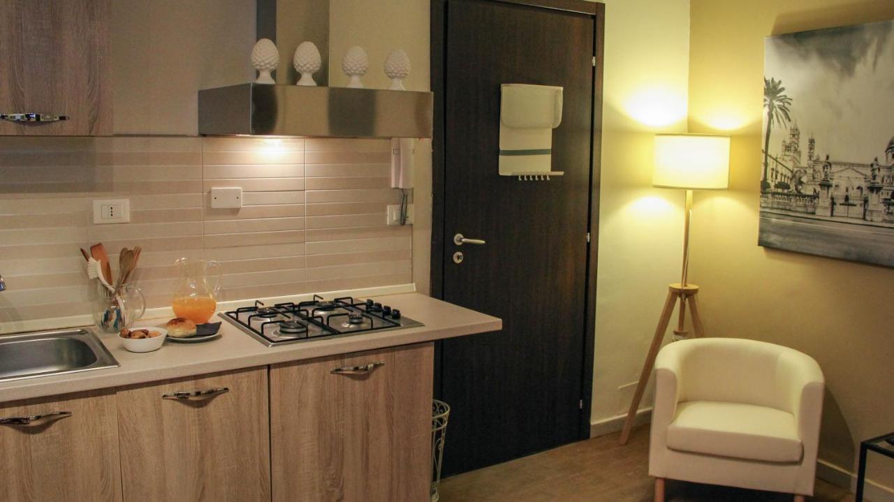 Casa Carolino Apartment ปาแลร์โม ภายนอก รูปภาพ